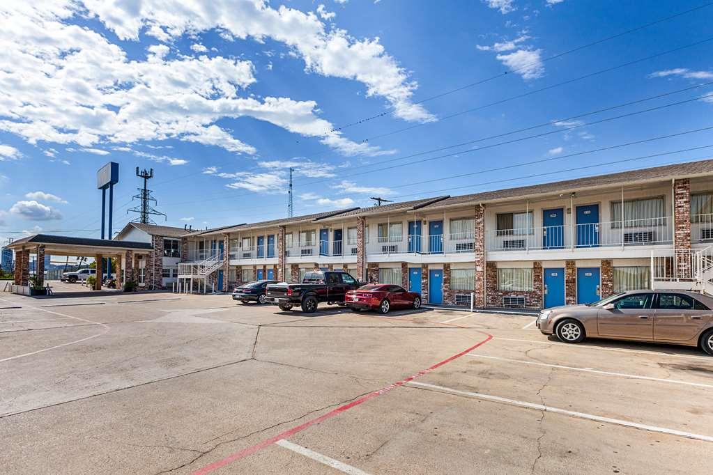 Motel 6 Fort Worth - Northside 外观 照片