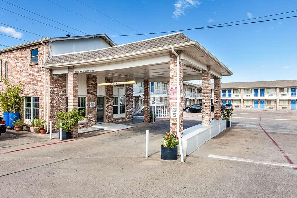 Motel 6 Fort Worth - Northside 外观 照片