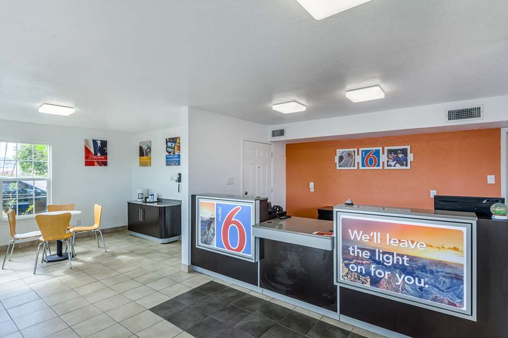 Motel 6 Fort Worth - Northside 内观 照片